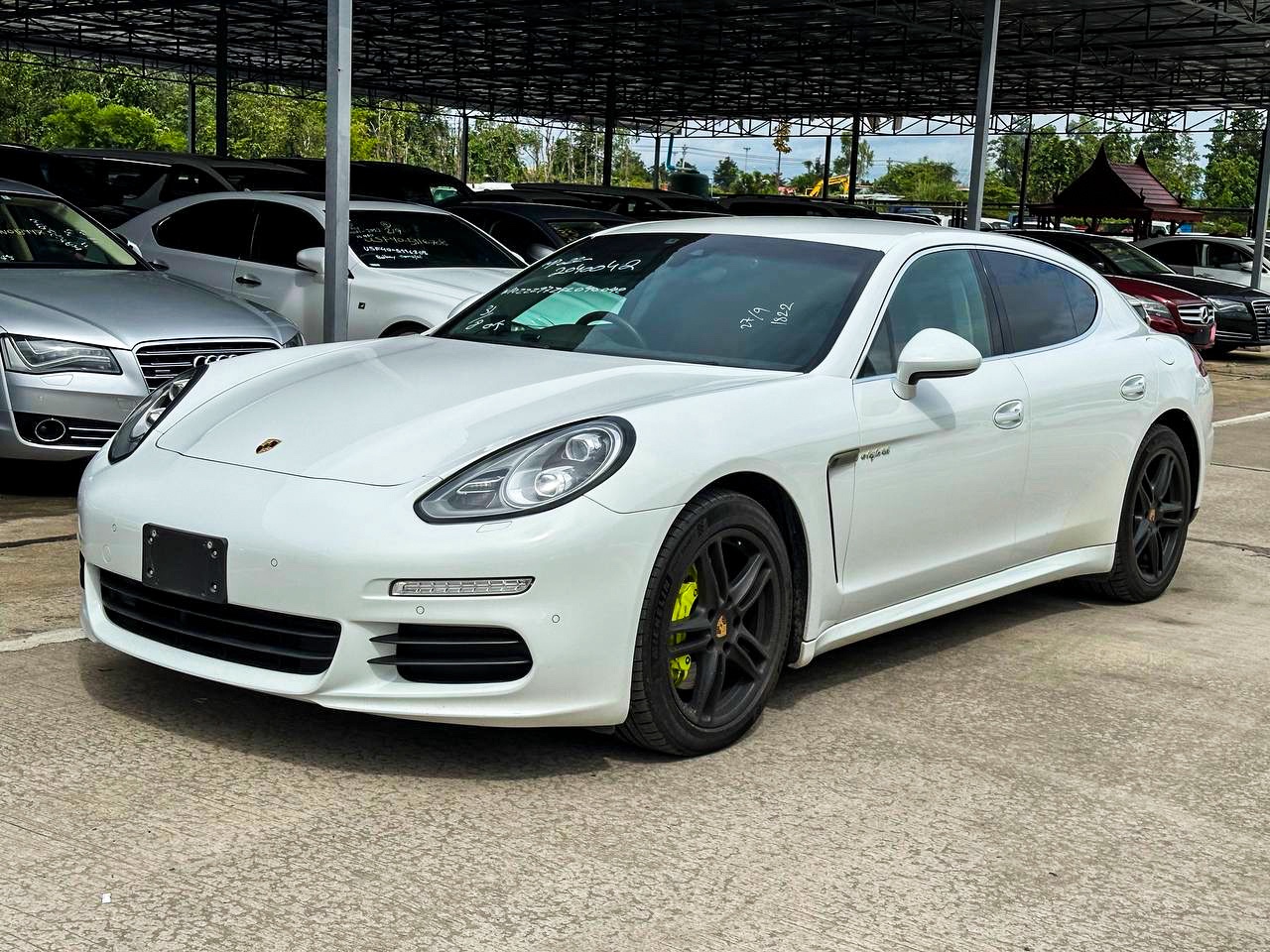 2016年 保时捷Panamera S