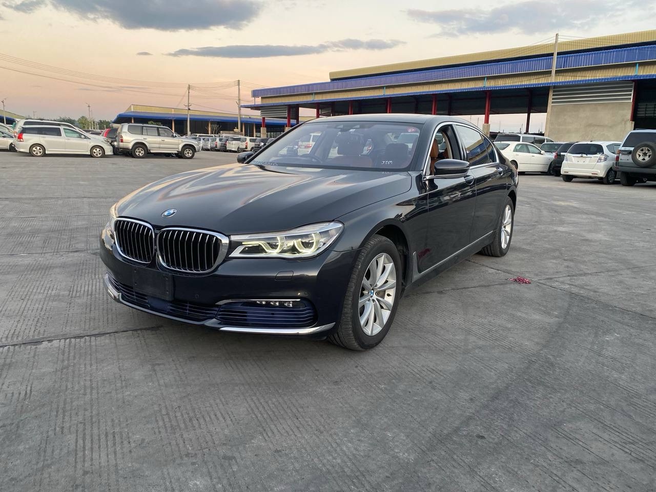 2017年 宝马 740Li