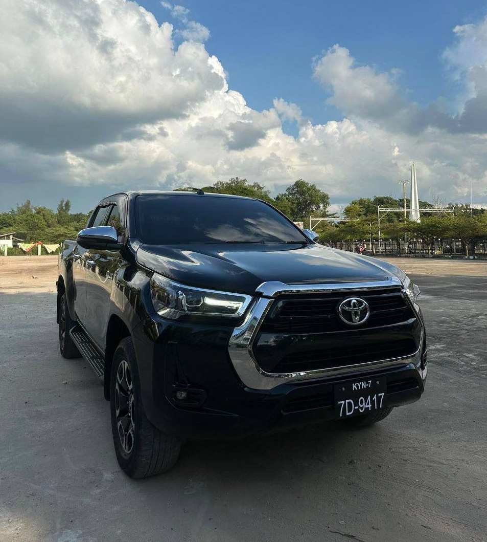 2022年 丰田 Hilux 2.4