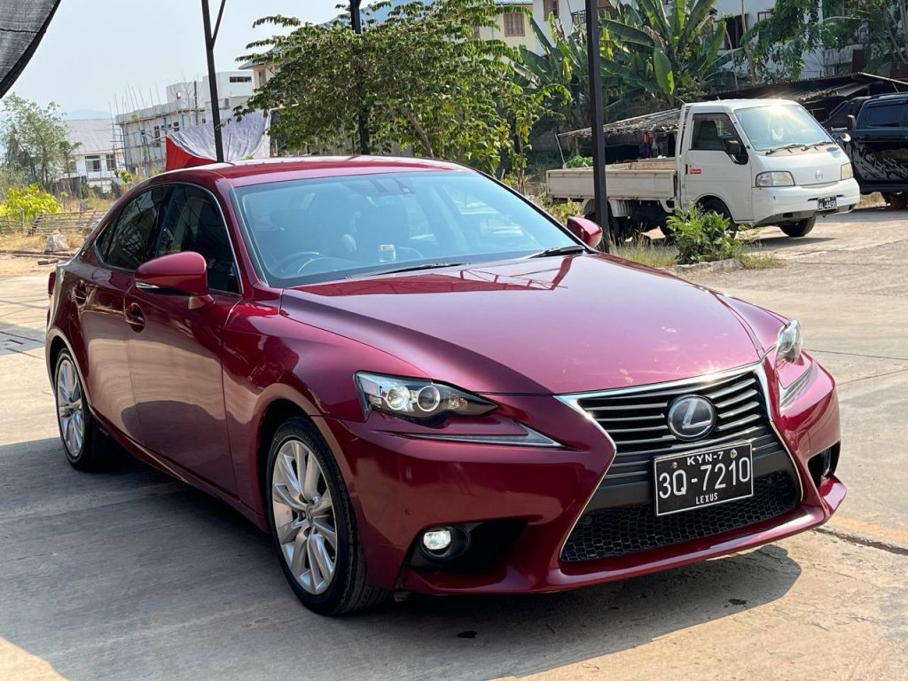 2014 雷克萨斯 is300h https://mangocar.cc/wp-content/uploads/2024/04/img_8913-1-1024x768.jpg