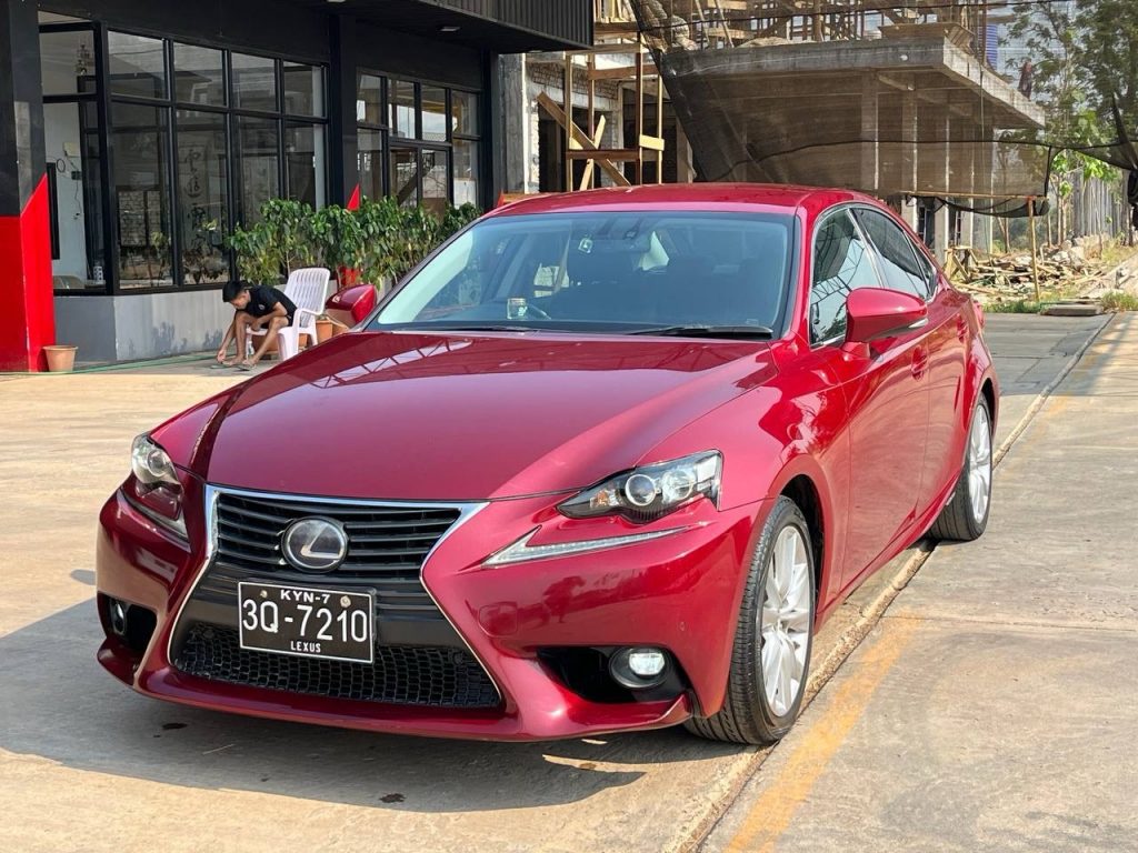 2014 雷克萨斯 is300h https://mangocar.cc/wp-content/uploads/2024/04/img_8914-1-1024x768.jpg